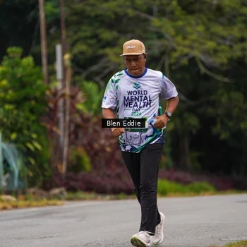 Runner Photo 8123885