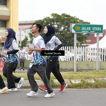 Runner Photo 8123898
