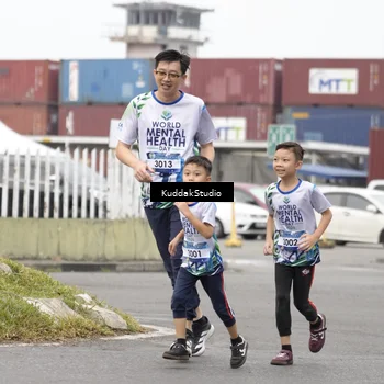 Runner Photo 8123900