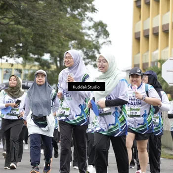 Runner Photo 8123938