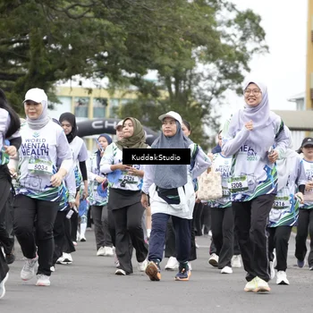 Runner Photo 8123945