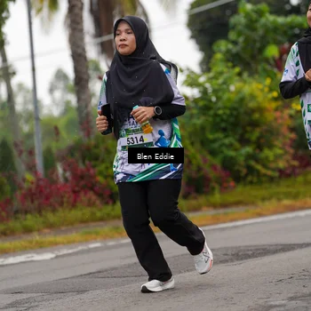 Runner Photo 8123953