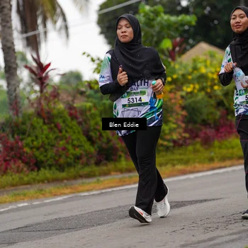 Runner Photo 8123955