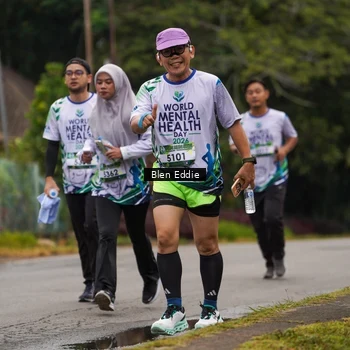 Runner Photo 8123971