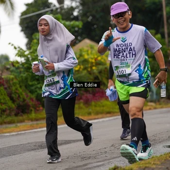 Runner Photo 8123976