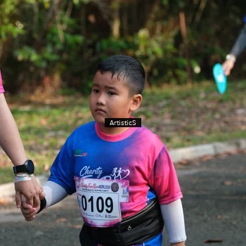 Runner Photo 8123980