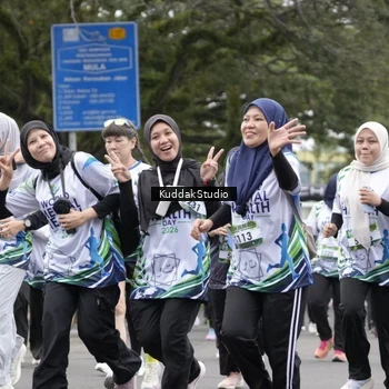 Runner Photo 8123993