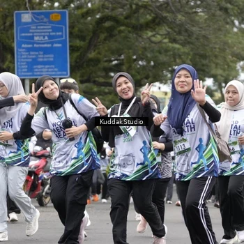 Runner Photo 8124001