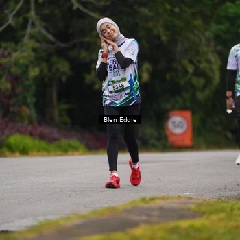 Runner Photo 8124013