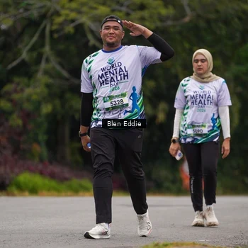 Runner Photo 8124035