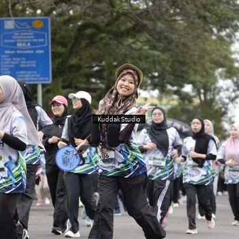 Runner Photo 8124045