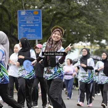 Runner Photo 8124046