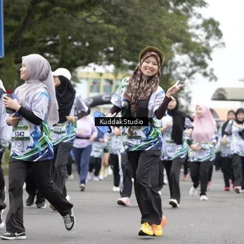 Runner Photo 8124049