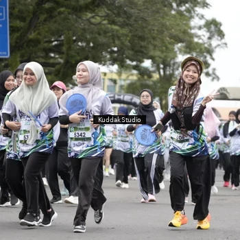 Runner Photo 8124054