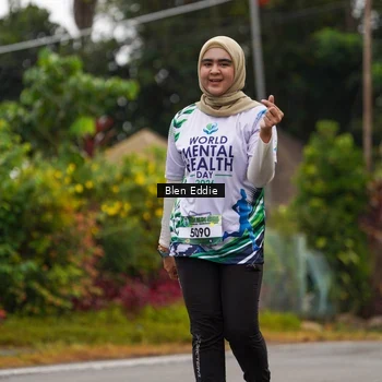 Runner Photo 8124074