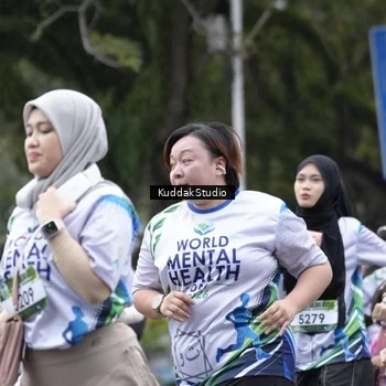 Runner Photo 8124088