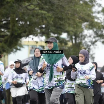 Runner Photo 8124111