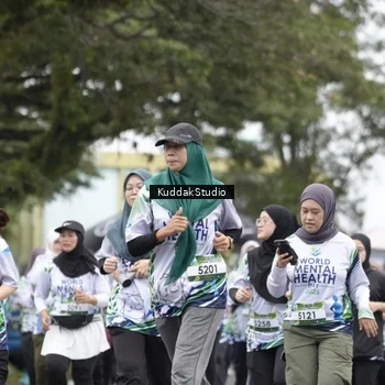 Runner Photo 8124113