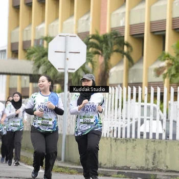 Runner Photo 8124120
