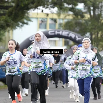 Runner Photo 8124159