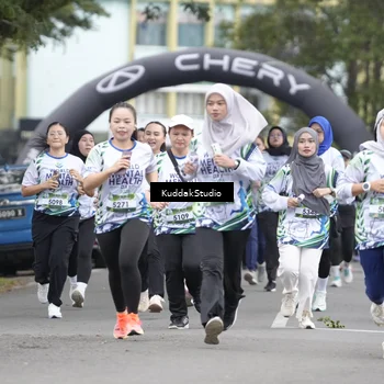 Runner Photo 8124163