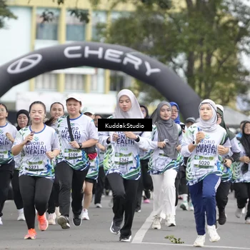 Runner Photo 8124181