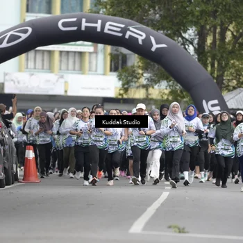 Runner Photo 8124211