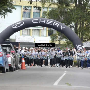 Runner Photo 8124250