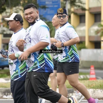 Runner Photo 8124275