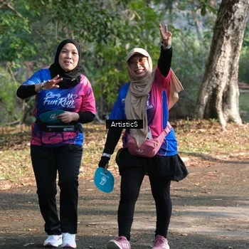 Runner Photo 8124280