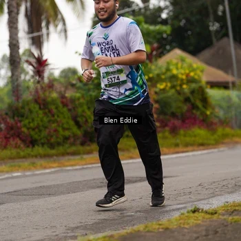 Runner Photo 8124284