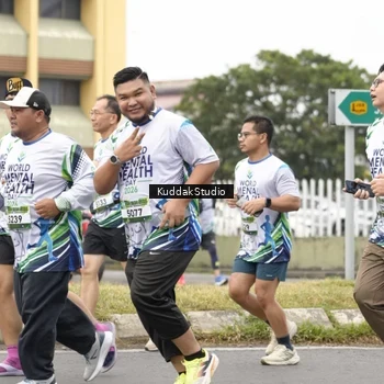 Runner Photo 8124301