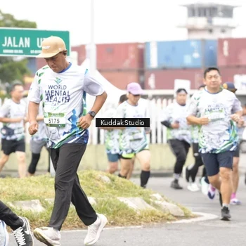 Runner Photo 8124324