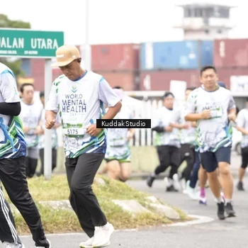 Runner Photo 8124332