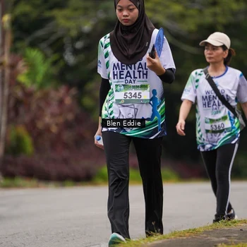 Runner Photo 8124369