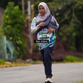 Runner Photo 8124412