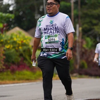 Runner Photo 8124430