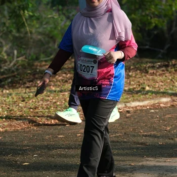 Runner Photo 8124450
