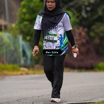 Runner Photo 8124494