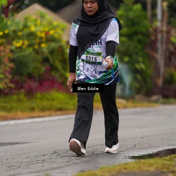 Runner Photo 8124495