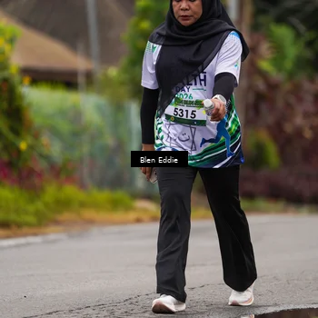 Runner Photo 8124498