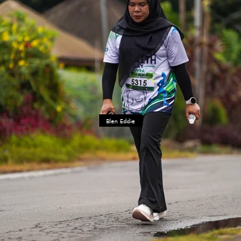Runner Photo 8124499