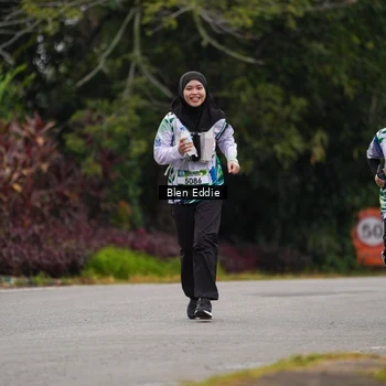 Runner Photo 8124590