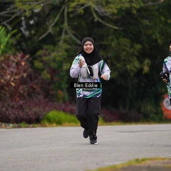 Runner Photo 8124591