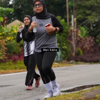 Runner Photo 8124642