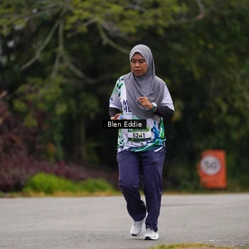 Runner Photo 8124673