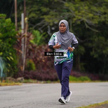Runner Photo 8124679