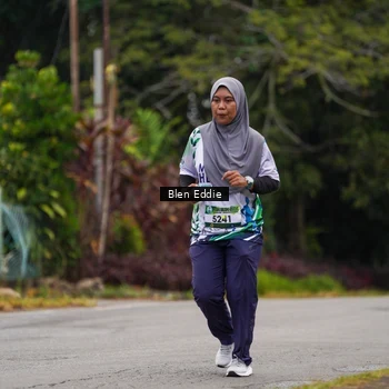 Runner Photo 8124681