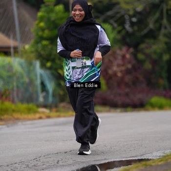 Runner Photo 8124694