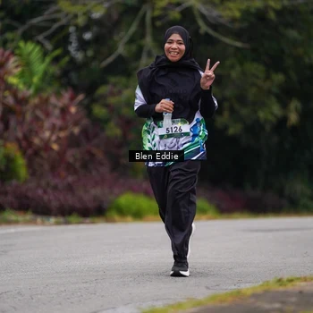 Runner Photo 8124695